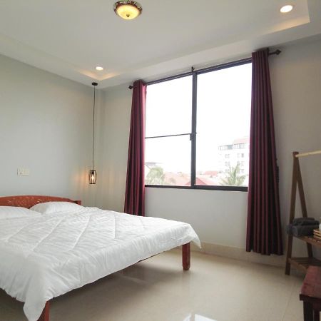 Pteas Kumae Hotel Siem Reap Exterior photo